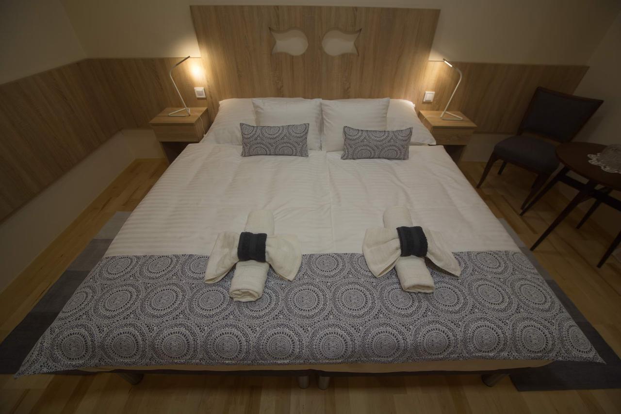 Holiday Home Podium エゲル エクステリア 写真