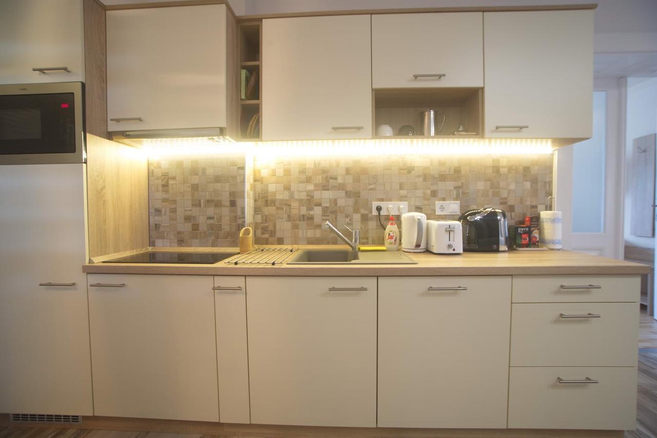 Holiday Home Podium エゲル エクステリア 写真